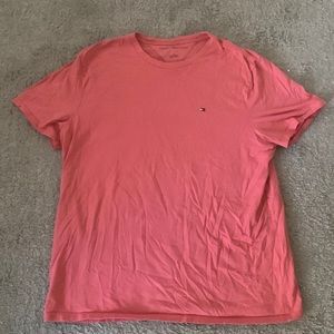 Pink Tommy Hilfiger Tee (medium)